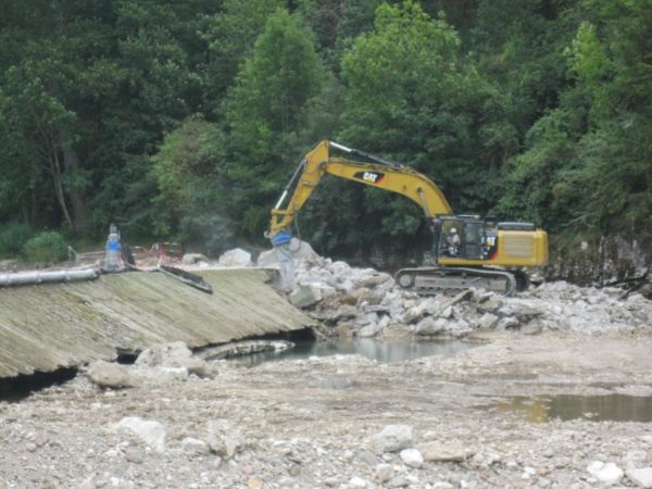 2018-08-31 Démantèlement de l'ouvrage - Seuil de Prades